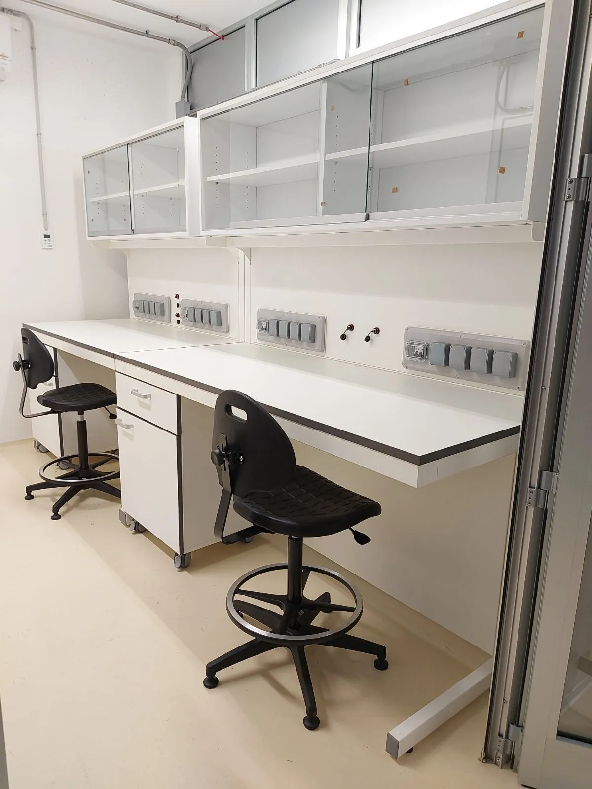 Arredi pre Laboratori